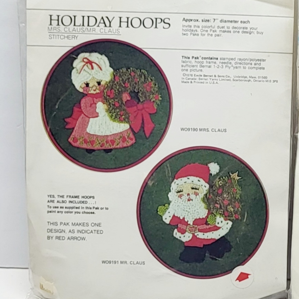 Vintage 1977 Bernat Christmas Holiday MR CLAUS Embroidery Kit #WO9190-1